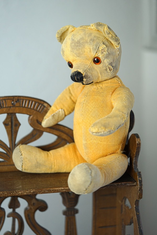 �����ꥹ�μ��ԤߤΥ��㥱�åȤȥ쥮�󥹤��夿�٥�35cm 1930ǯ�� gt-1078