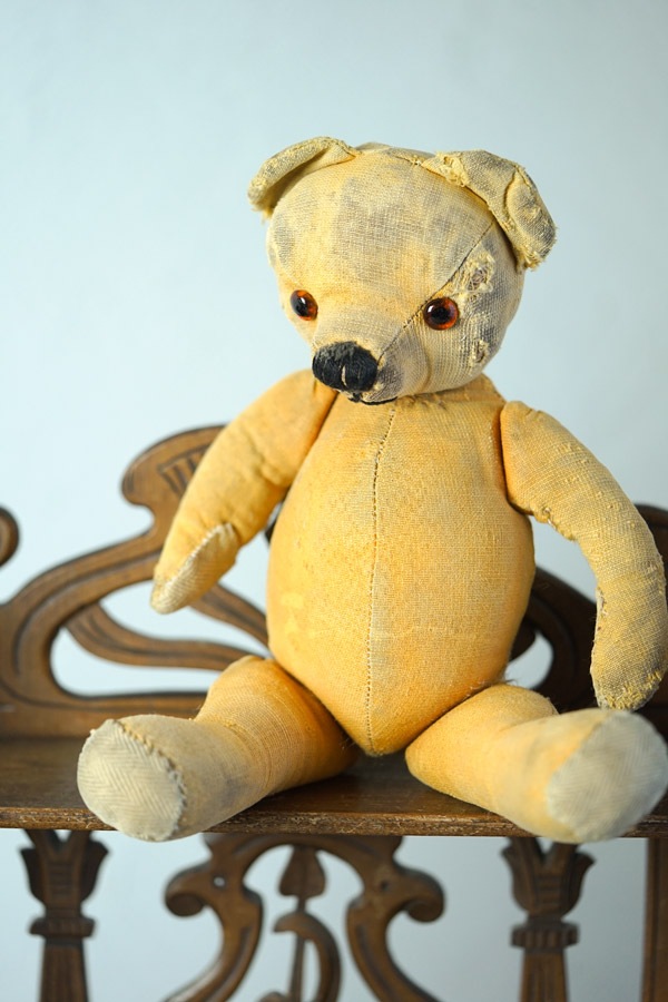 �����ꥹ�μ��ԤߤΥ��㥱�åȤȥ쥮�󥹤��夿�٥�35cm 1930ǯ�� gt-1078