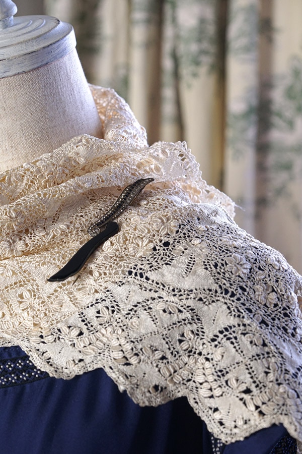 ������ǥ� �饤�󥹥ȡ���ȥ١����饤�ȤΥ֥�����1930ǯ��10.5��0.8cm ga-1135