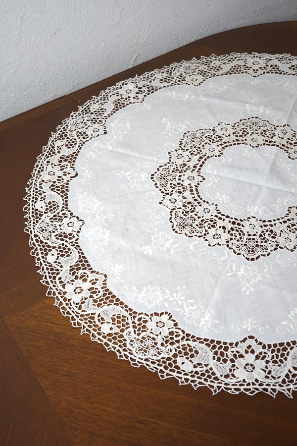 ����ƥ����� �߷��ˡ��ɥ�졼������Υۥ磻�ȥ���ɽ� �ơ��֥�졼����W85cm�� gla-2071