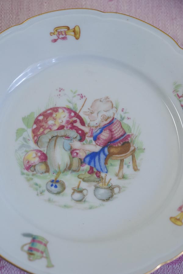 �ݡ����ɤξ��ͤȤ��Τ����޳����İ����ǥ����ȥץ졼��W17.5cm��gc-1859