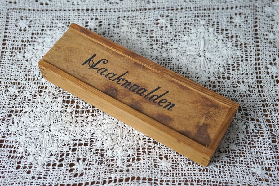 �ߥåɥ������꡼�Υ���������������������ܥå����ܤ�����17�ܥ��å�gs-1575