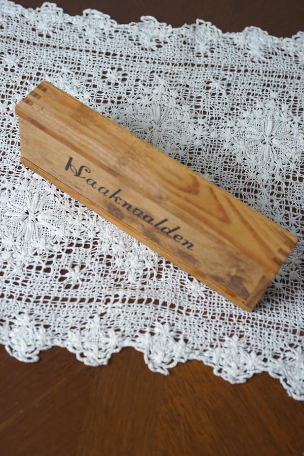 �ߥåɥ������꡼�Υ���������������������ܥå����ܤ�����17�ܥ��å�gs-1575