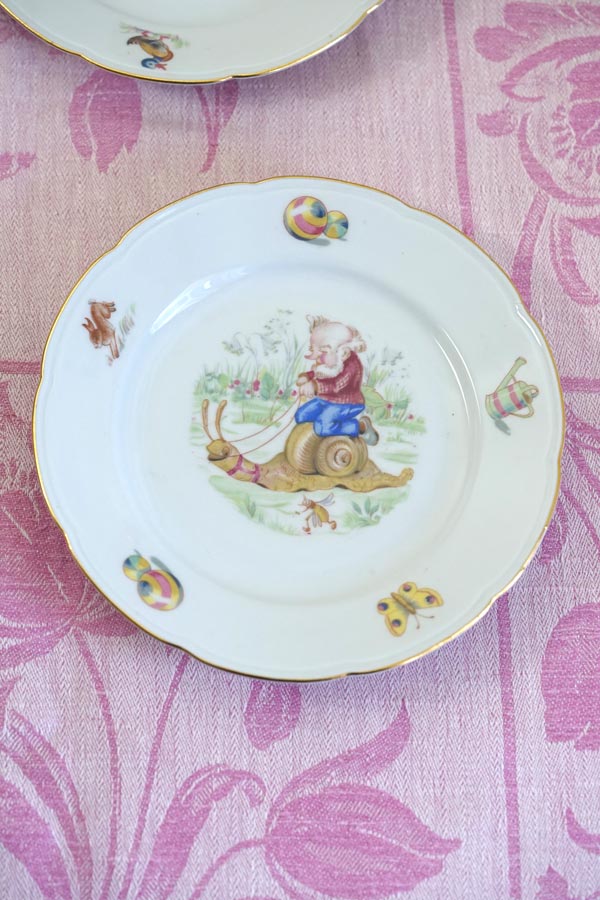 �ݡ����ɤξ��ͤȤ����Ĥ����޳����İ����ǥ����ȥץ졼��W17.5cm��gc-1860