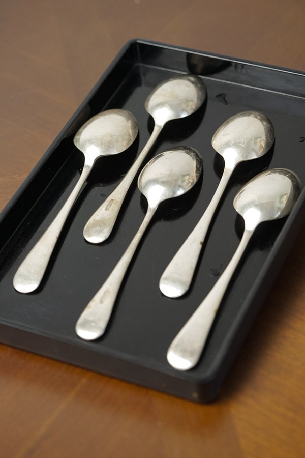 �ڥۥ�ǡ���������Υơ��֥��̤�ۥ����ꥹ������С��ץ졼�ȥǥ��ʡ����ס���5�ܥ��å� gc-1906