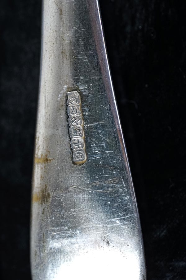 �ڥۥ�ǡ���������Υơ��֥��̤�ۥ����ꥹ������С��ץ졼�ȥǥ��ʡ����ס���5�ܥ��å� gc-1906