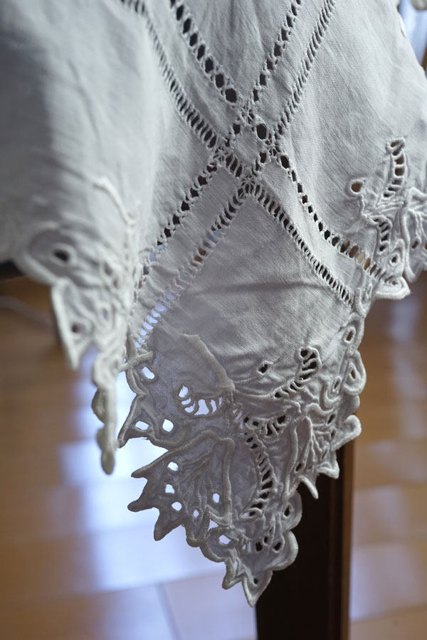 19C�����Υե�����ۥ磻�ȥ���ɽ��Ρ֥ɥ�סʥ٥åɥ�ͥ��W240��110cm gli-0381