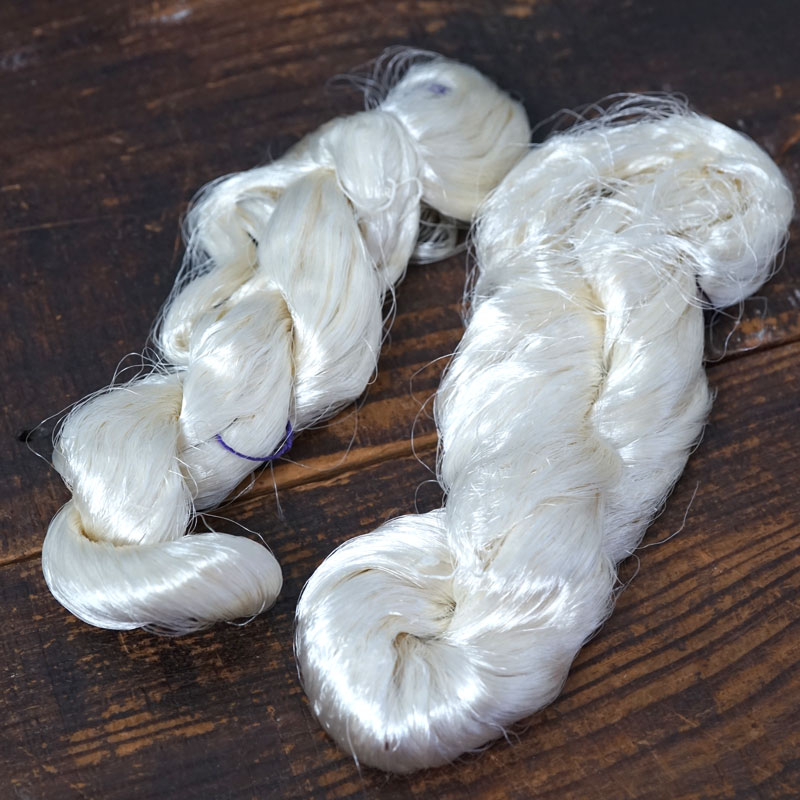 �ڥե�󥹥���ƥ������۸��γ�����Ǹ��Ĥ��� ������Υ��륯���2�ȥ��åȡ� gs-1576