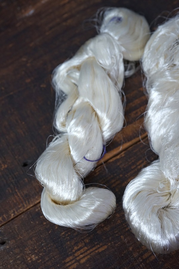 �ڥե�󥹥���ƥ������۸��γ�����Ǹ��Ĥ��� ������Υ��륯���2�ȥ��åȡ� gs-1576