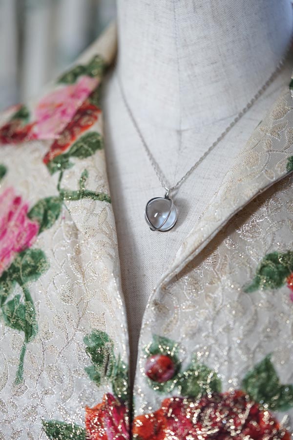 �ڥ����ꥹ����ƥ�������pool of light �徽�ʥ������ġˤȥ���С��ε��Υͥå��쥹W2cm  ga-1237