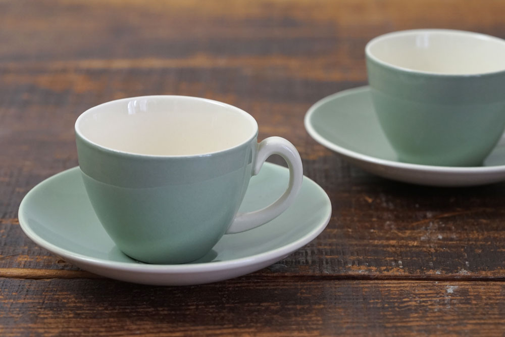 �ڥ����ꥹ������ơ�����Poole Pottery�ʥס��롦�ݥ��꡼��Twintone ���������꡼�����������Υǥߥ���C&S�ڥ����å�gc-1932