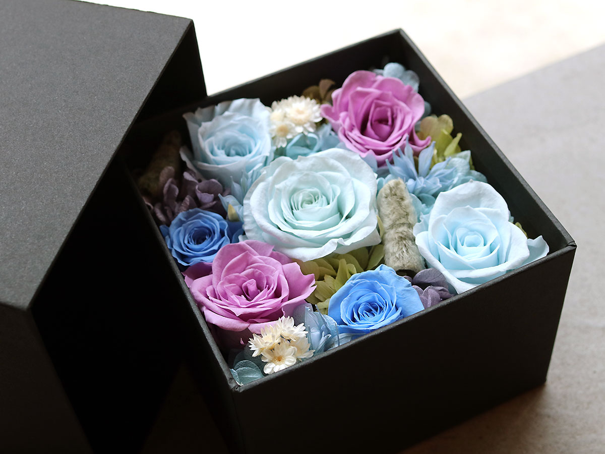 プリザーブドフラワー・スクエアボックスアレンジメント 001