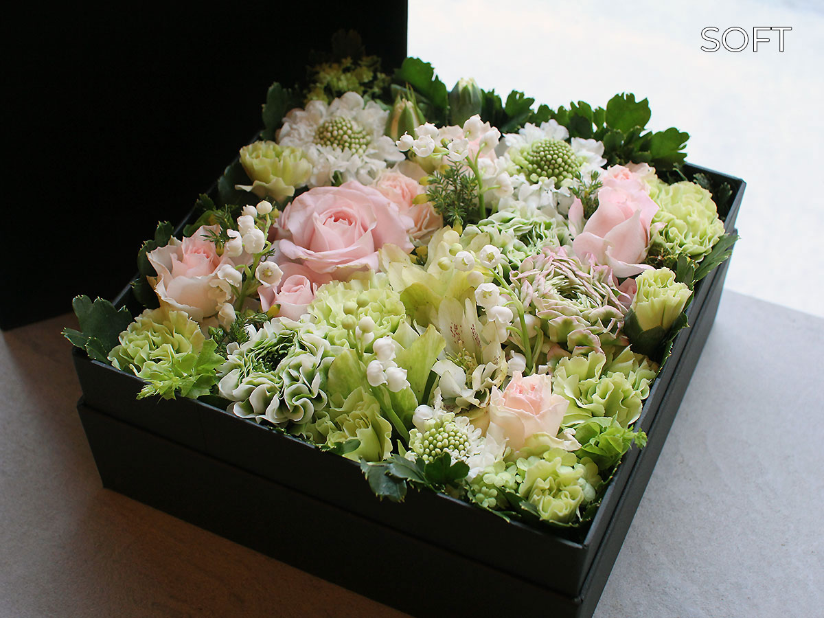ボックスフラワーアレンジメント6000