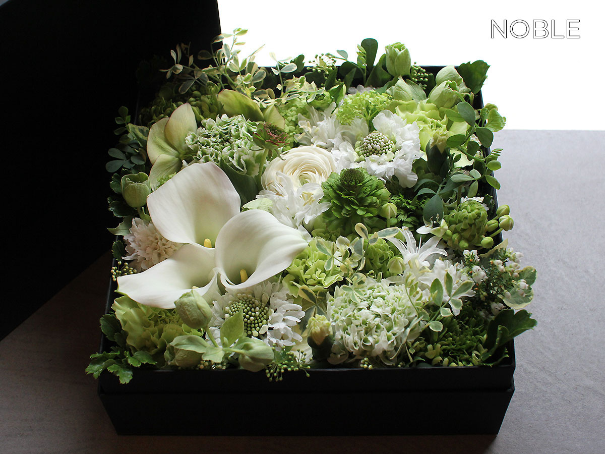 ボックスフラワーアレンジメント8000