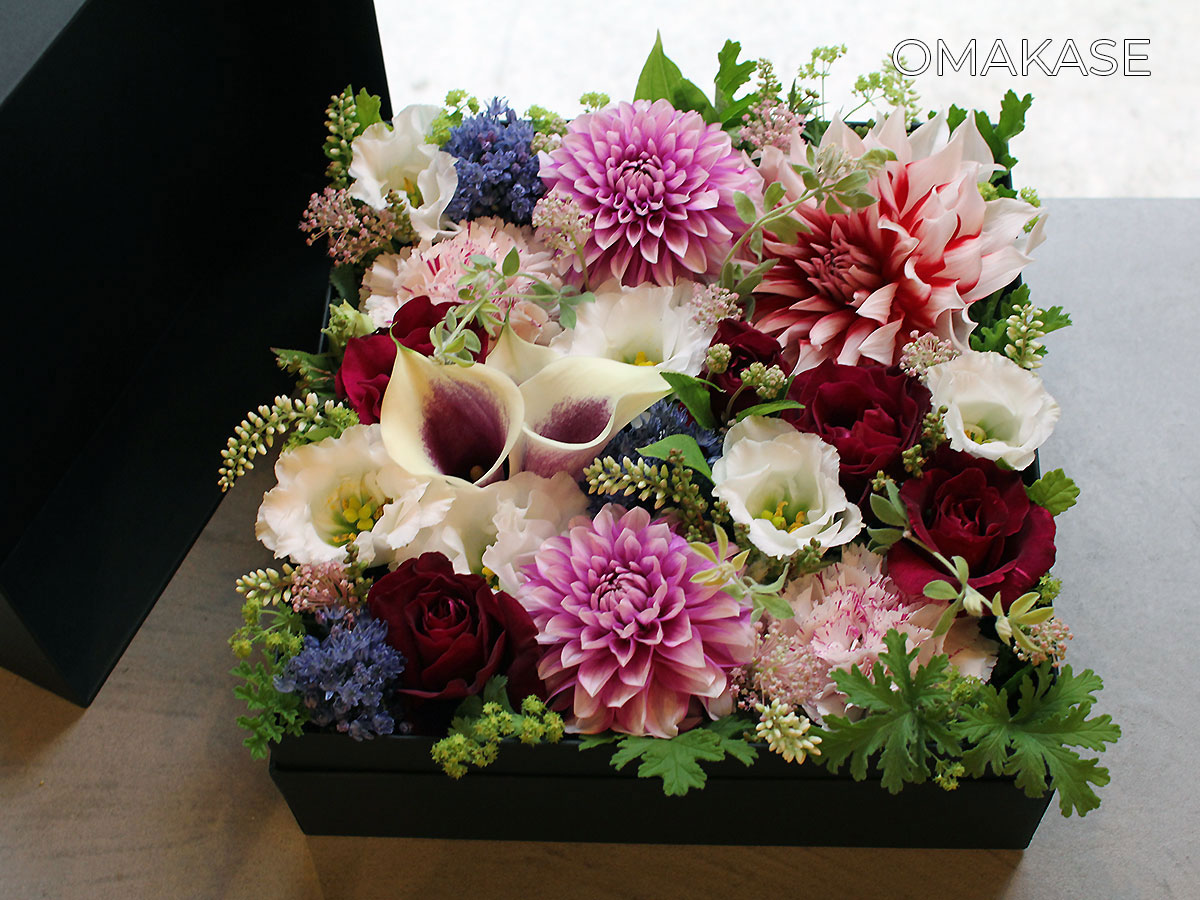ボックスフラワーアレンジメント8000