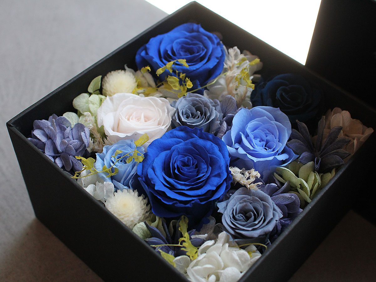 プリザーブドフラワー・スクエアボックスアレンジメント 002