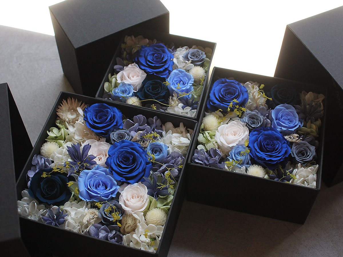 プリザーブドフラワー・スクエアボックスアレンジメント 002