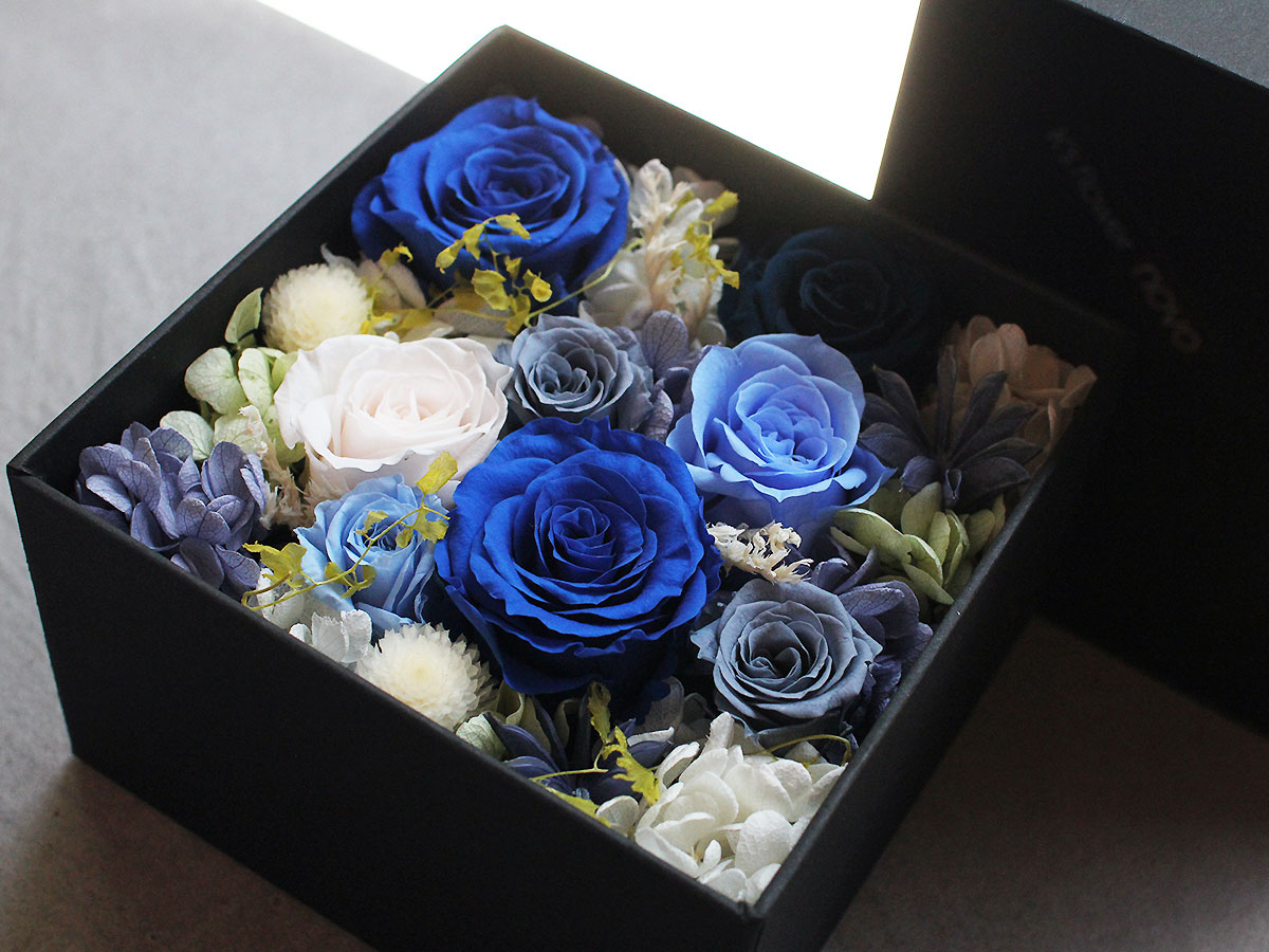 プリザーブドフラワー・スクエアボックスアレンジメント 002