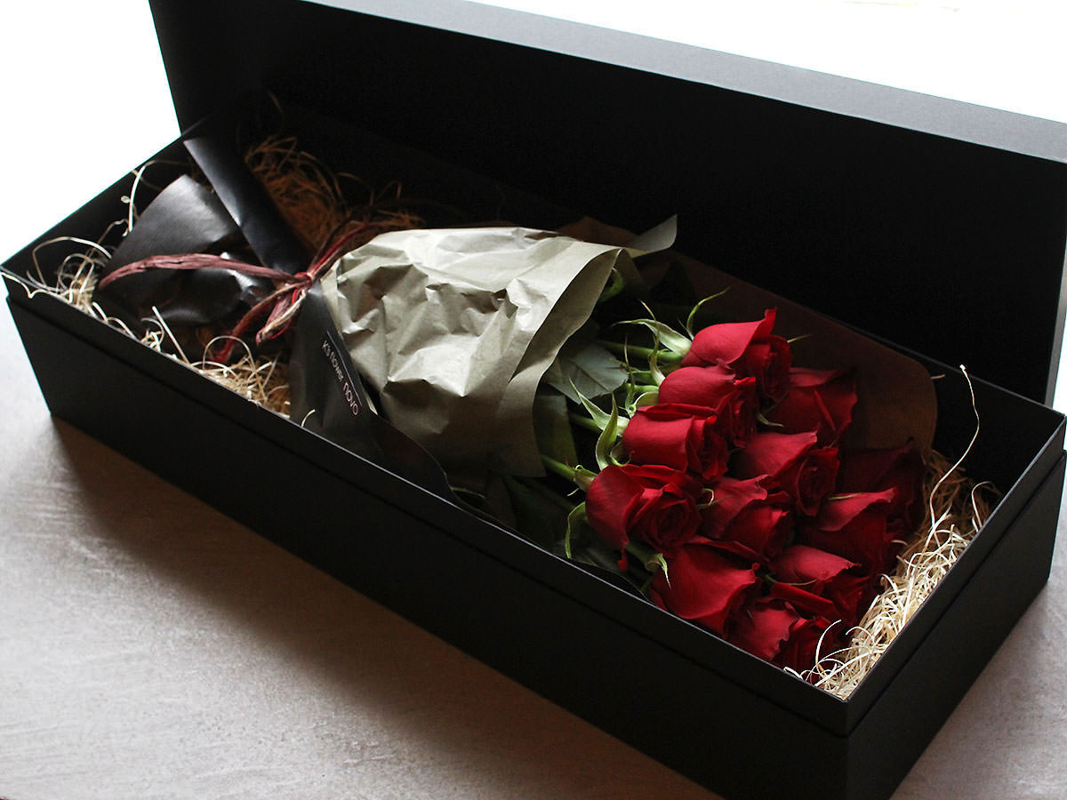 ダーズンローズィーズボックスブーケ