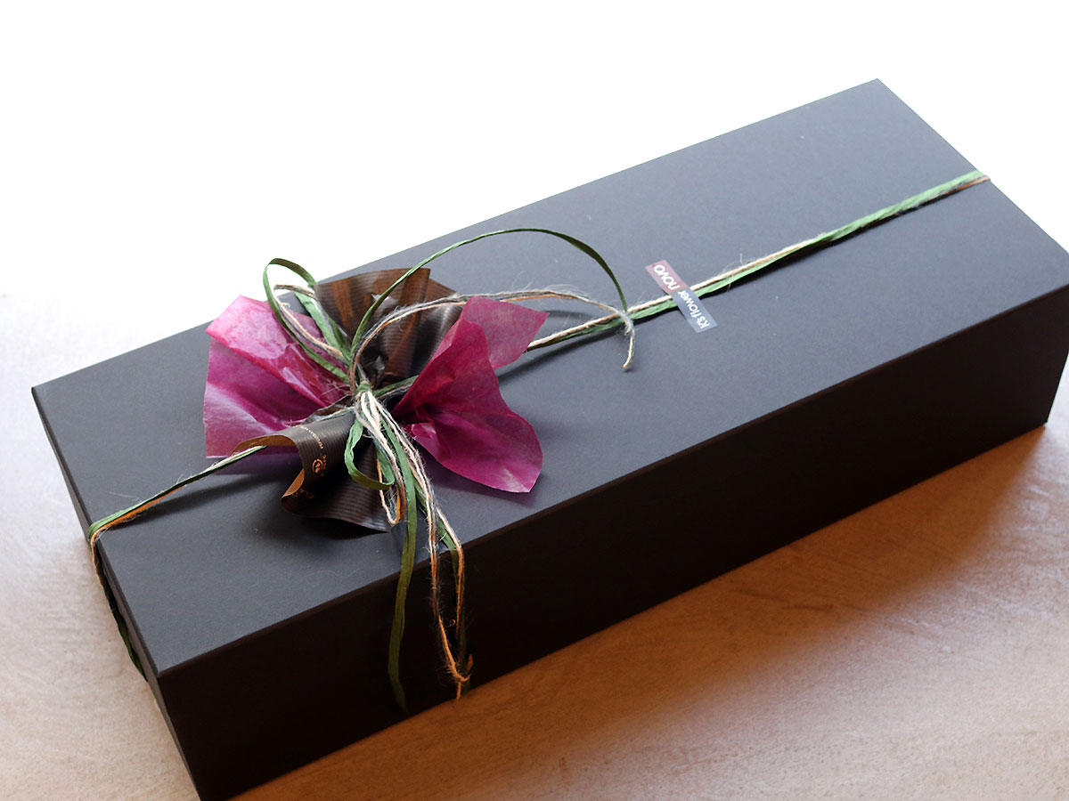 ダーズンローズィーズボックスブーケ