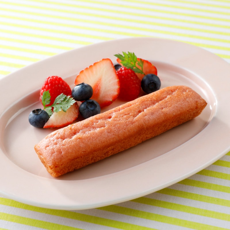 お米de国産いちごのスティックケーキ(25g×10)