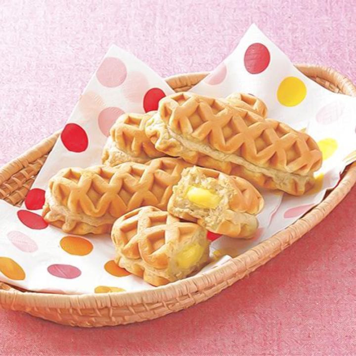 RN原宿ドッグミニ（メープルカスタードFe入り）（38g）