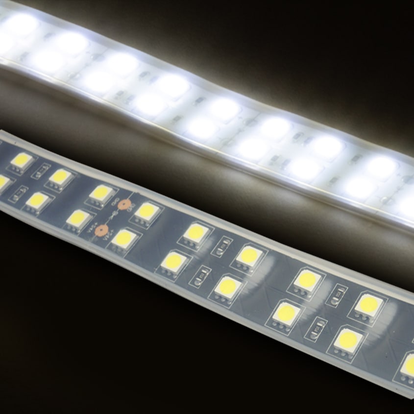 DC24v専用 LEDテープライト 6000k ホワイト発光 黒基盤 (2m)
