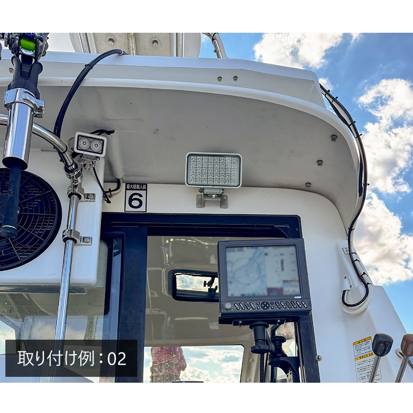 チタン製 ライト用取り付け金具 オメガステー M10 角台座