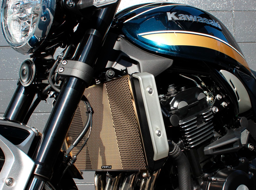 Z900RS/Z900RSCAFE('21-) ラジエターコアガード(黒・銀・金