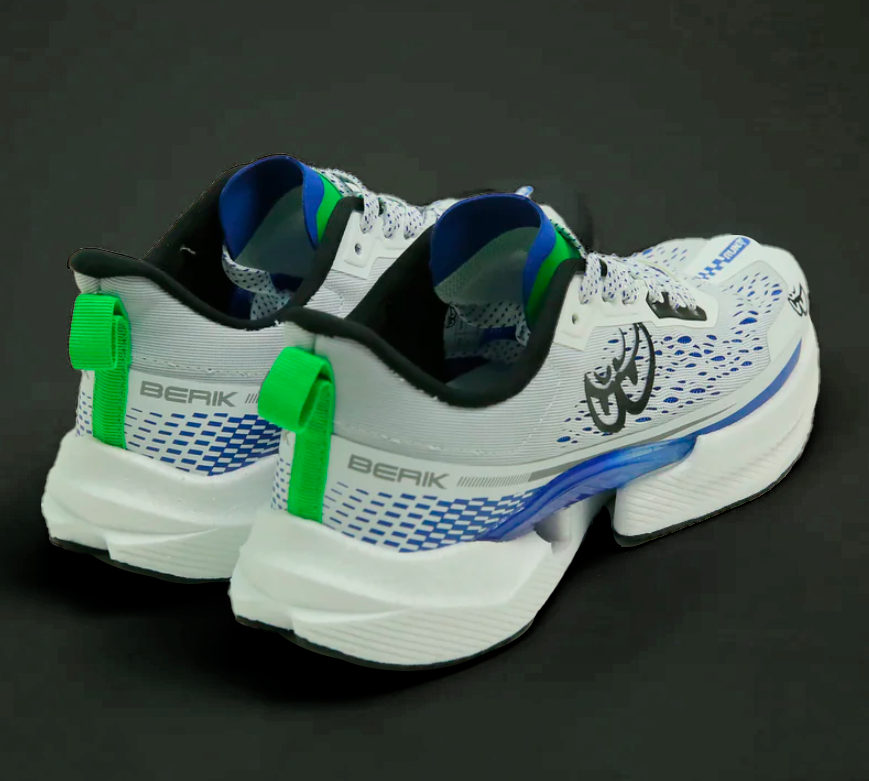 BERIK スニーカー R4-RACE