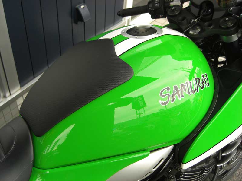 Z900RS/Z900RSCAFE('18-)  タンクパッド