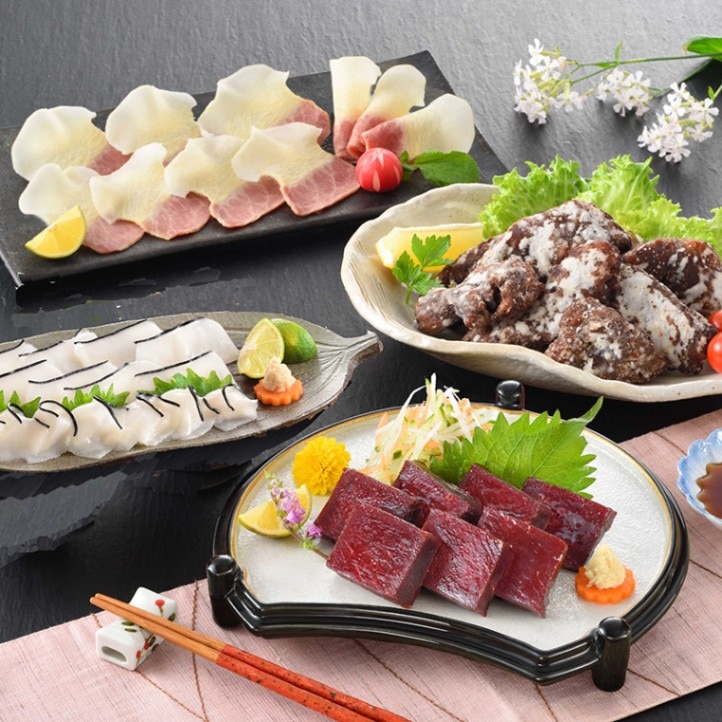 鯨の詰合せ／鯨竜田揚げ・鯨赤身肉（刺身用）・鯨本皮スライス・鯨ベーコンスライス <送料無料>