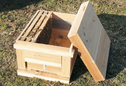 ミツバチと養蜂器具一式Bセット | 熊谷養蜂株式会社