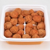 ＜ご自宅用梅干＞梅爽爽　黒酢・黒糖入り　850g