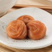 うす塩味梅　はちみつ入り　塩分８％（はちみつ梅　紀州南高梅）