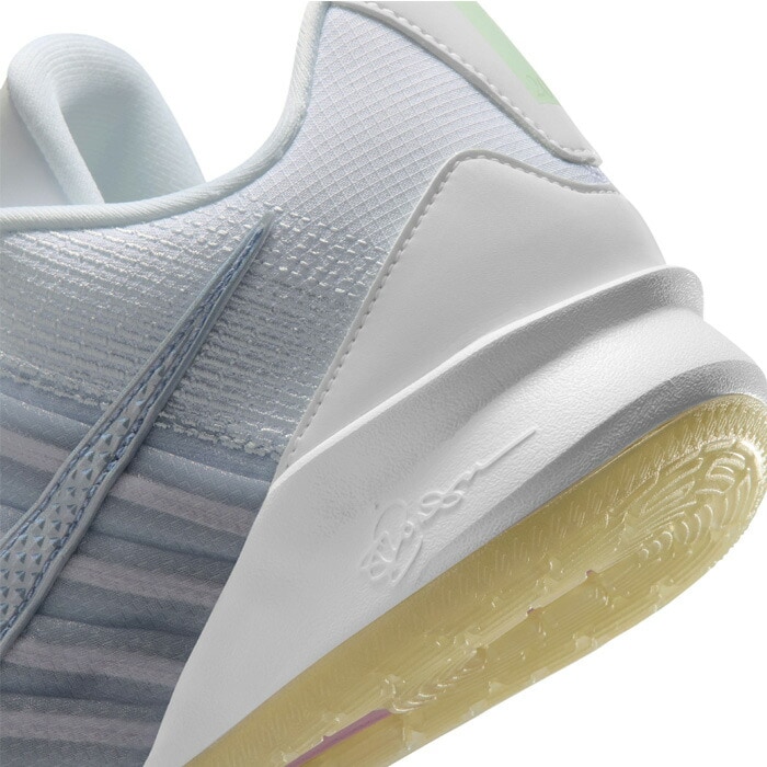 ウィメンズ】NIKE/ナイキ バスケットシューズ [hf2882-104 サブリナ3EP