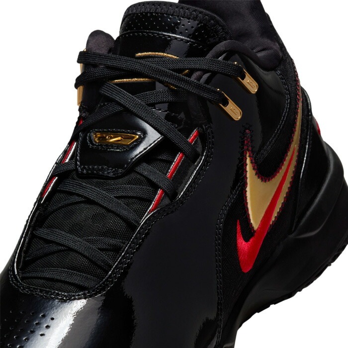 限定　新品未使用　タグ付き　ナイキ　ズームレブロン　黒　バスケシューズ　箱有　靴 ナイキ（NIKE）バスケ シューズ バッシュ レブロン ウィットネス
