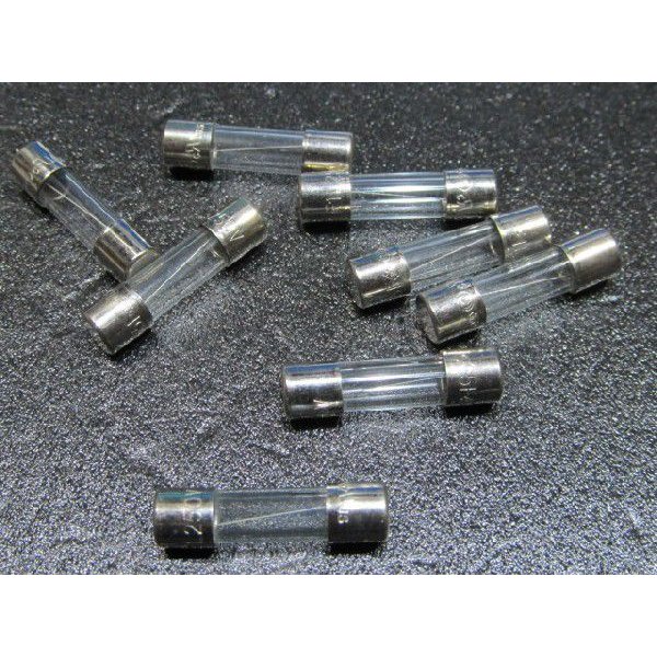 ガラス管ヒューズ ミゼット 250V 0.5A (50個)