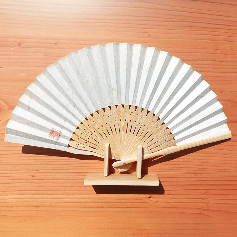 富貴紙扇子 無地〈ほんのり小さめサイズ〉 | すべての商品 | KURASS