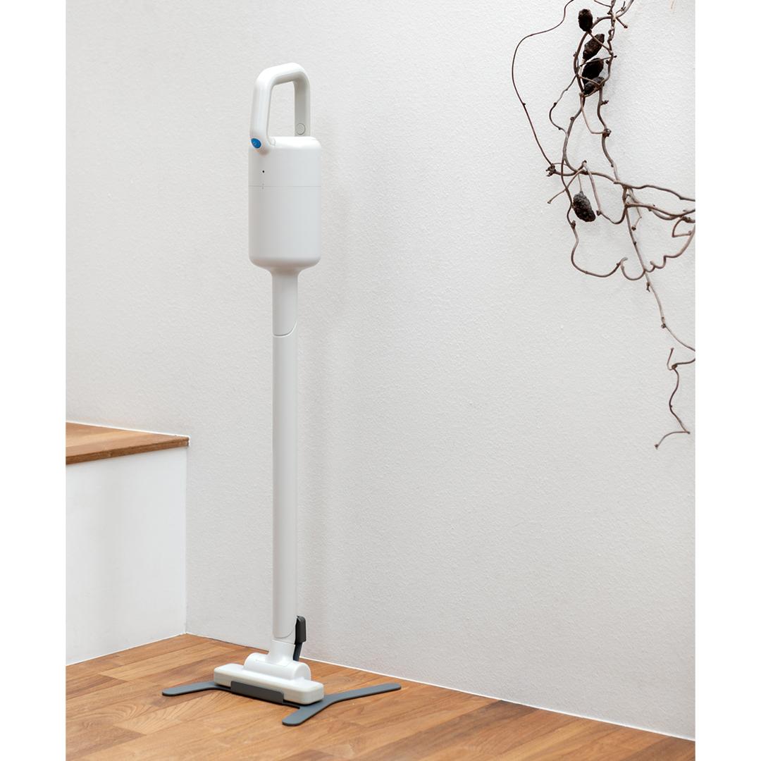 新品 ±0 コードレスクリーナーホワイト 掃除機 XJC-Y010-W 楽天市場】プラスマイナスゼロ【3大特典】掃除機 コードレス
