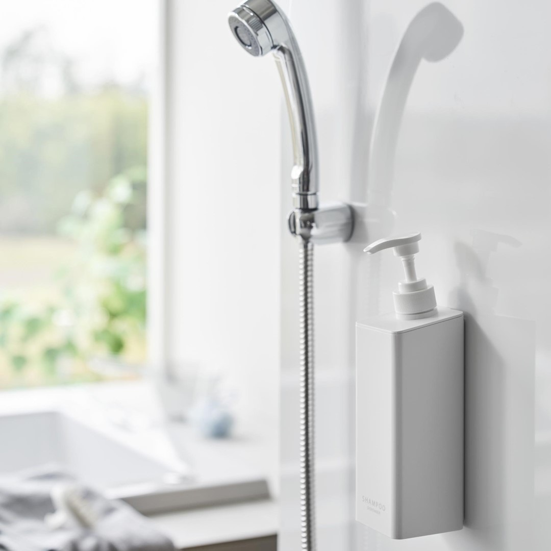 tower】 たっぷり洗剤が出るマグネットディスペンサー シャンプー