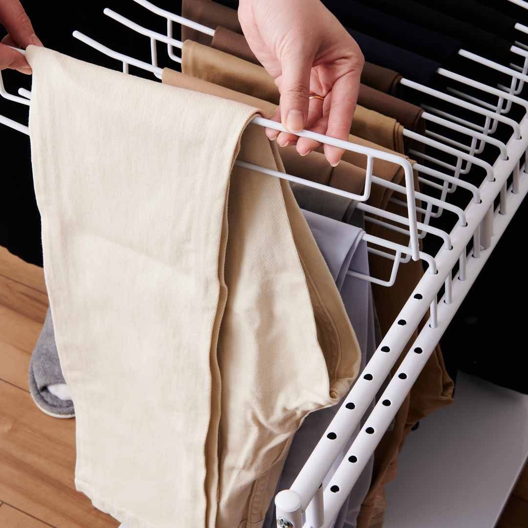 bws SELECTION】 スラックスハンガー 10本掛け ホワイト｜寝室