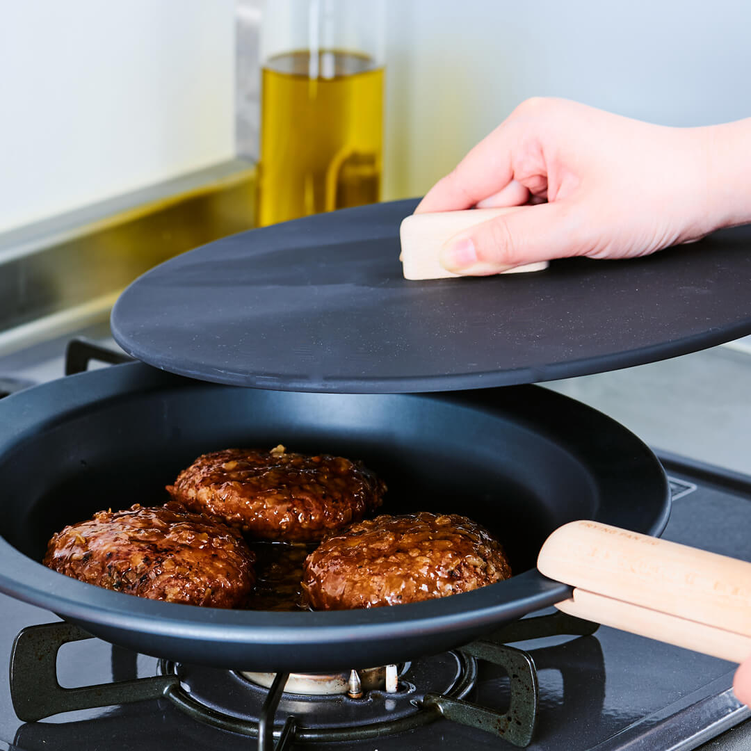 ��FRYING PAN JIU�� ���ѥե� L �ӡ���