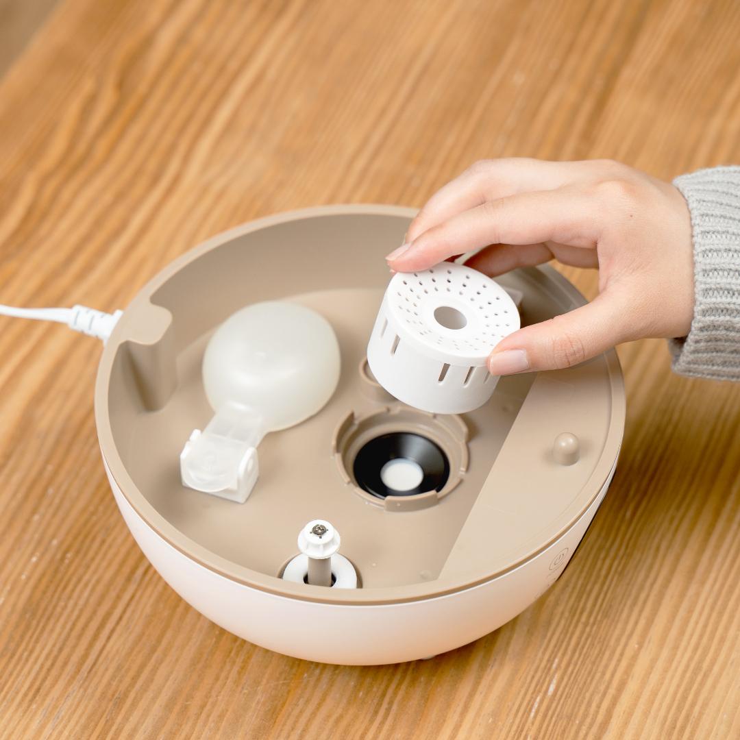 【新品未使用】plusmore（プラスモア）湿度コントロール 超音波式加湿器 湿度コントロール 超音波式加湿器 ペットボトル自動給水機能付