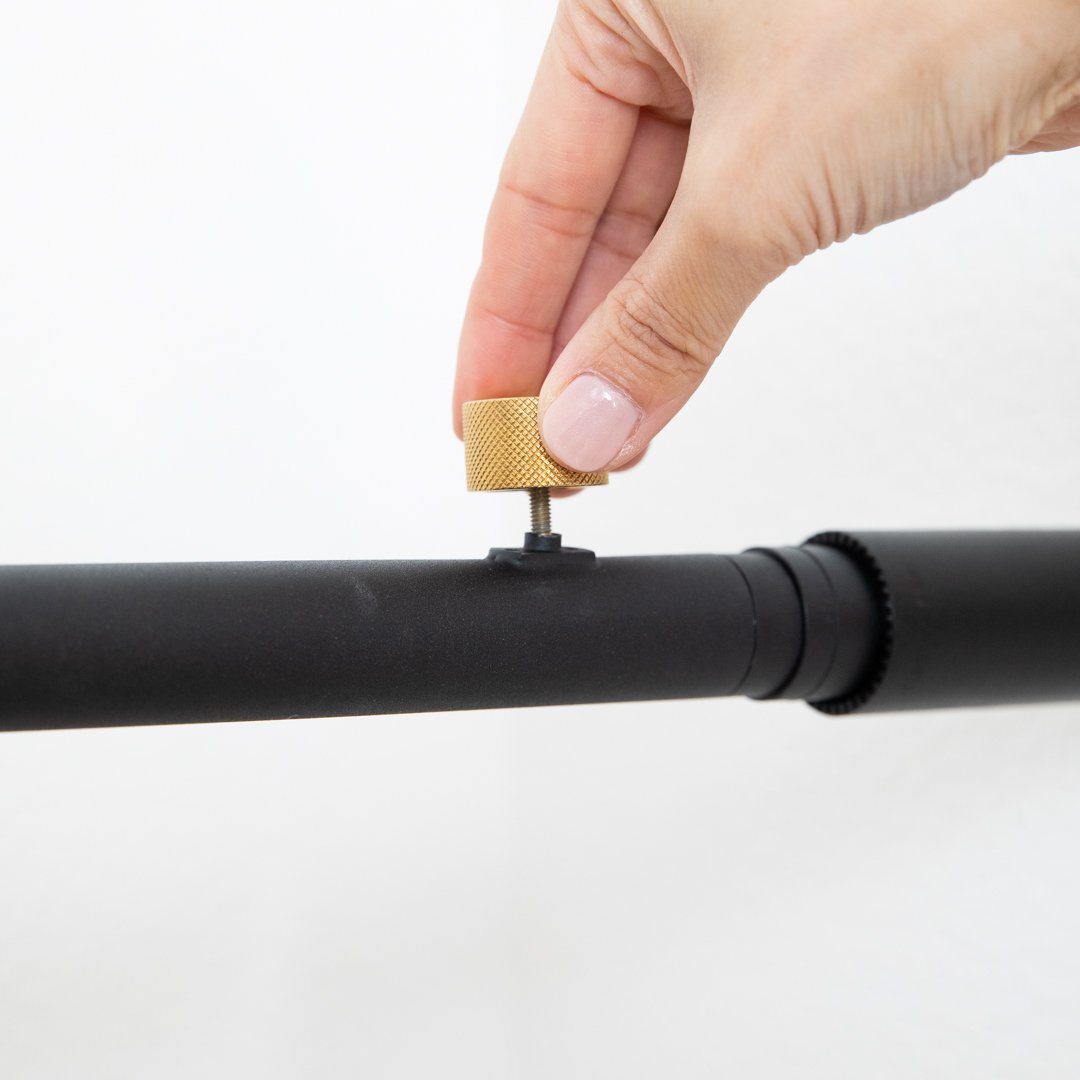 ��DRAW A LINE�� 002 Tension Rod B �֥�å�