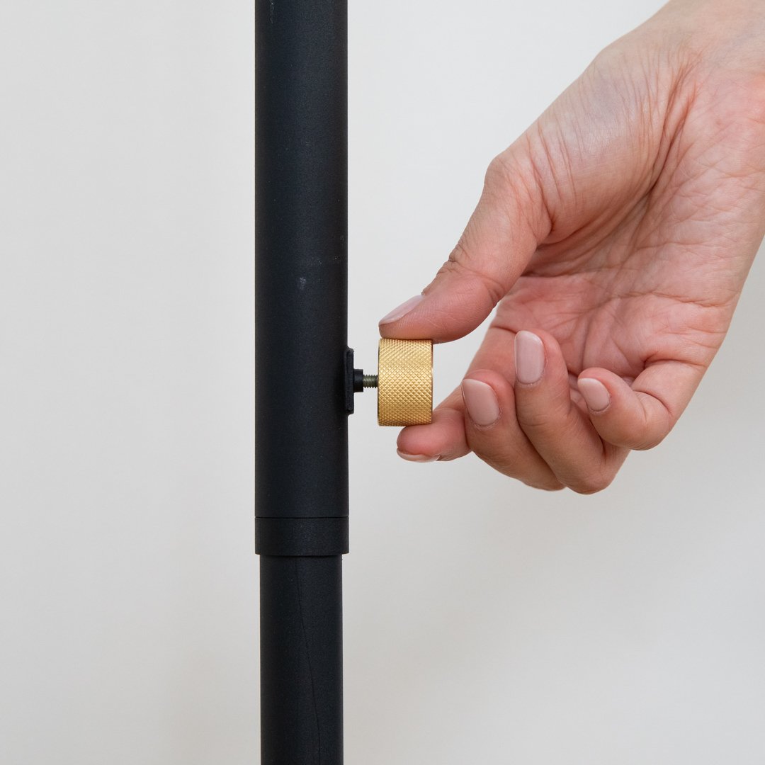 ��DRAW A LINE�� 003 Tension Rod C �֥�å�