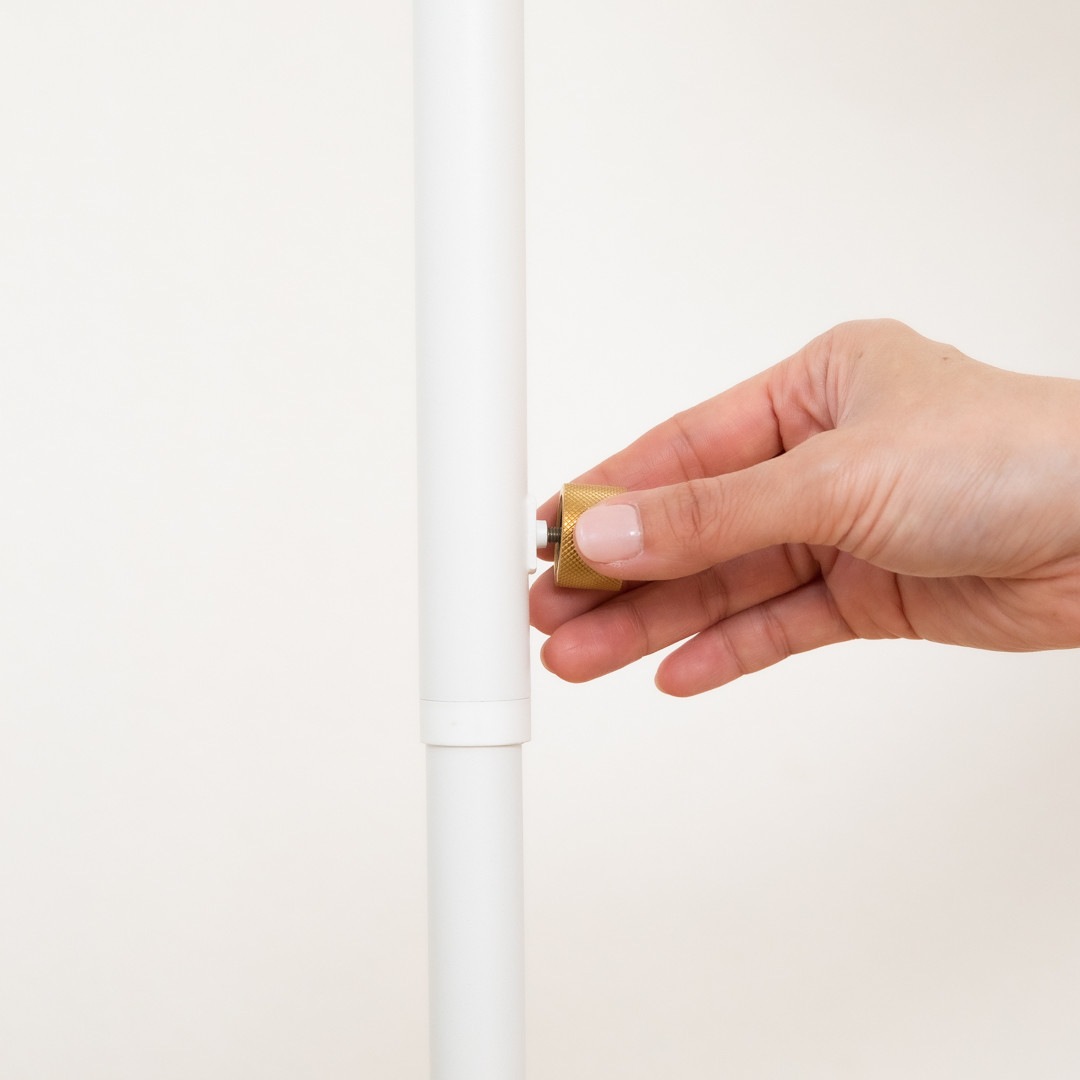 ��DRAW A LINE�� 003 Tension Rod C �ۥ磻��