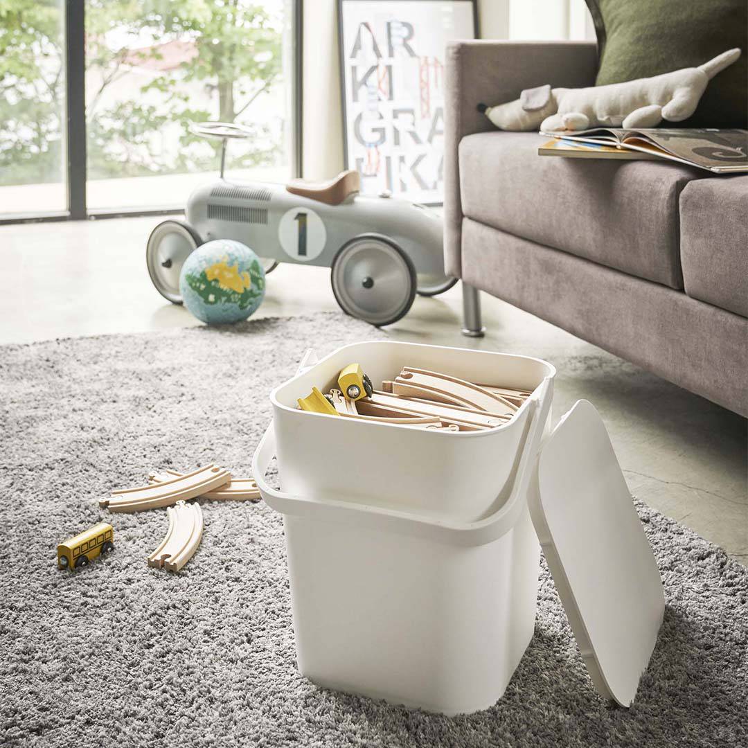 フタ付バケツ タワー 12L ホワイト｜キッチン用品｜kurasso（クラッソ）