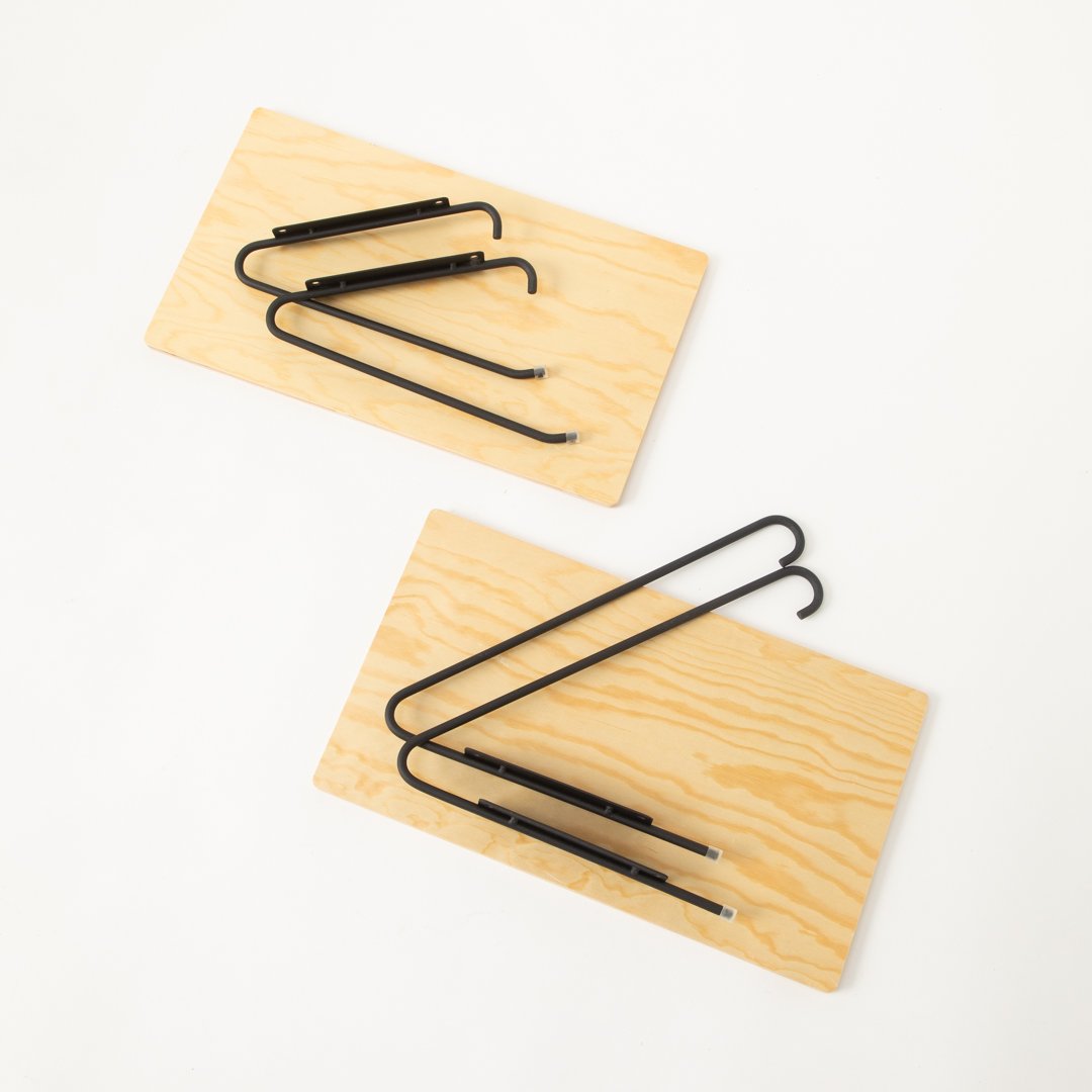 ��DRAW A LINE�� 004 Shelf A �֥�å�