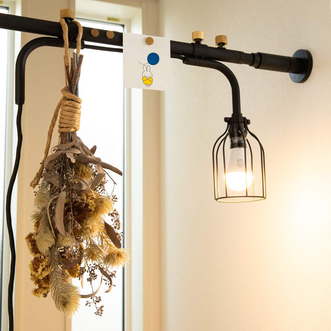 ��DRAW A LINE�� 007 Lamp A �֥�å�